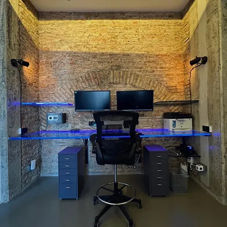 One Bedroom, Bed, Sofa Bed, Home-office, Modern, Quiet, Fully Equipped, Powerful Ac, 300 Mbps Fibre, Washer And Dryer